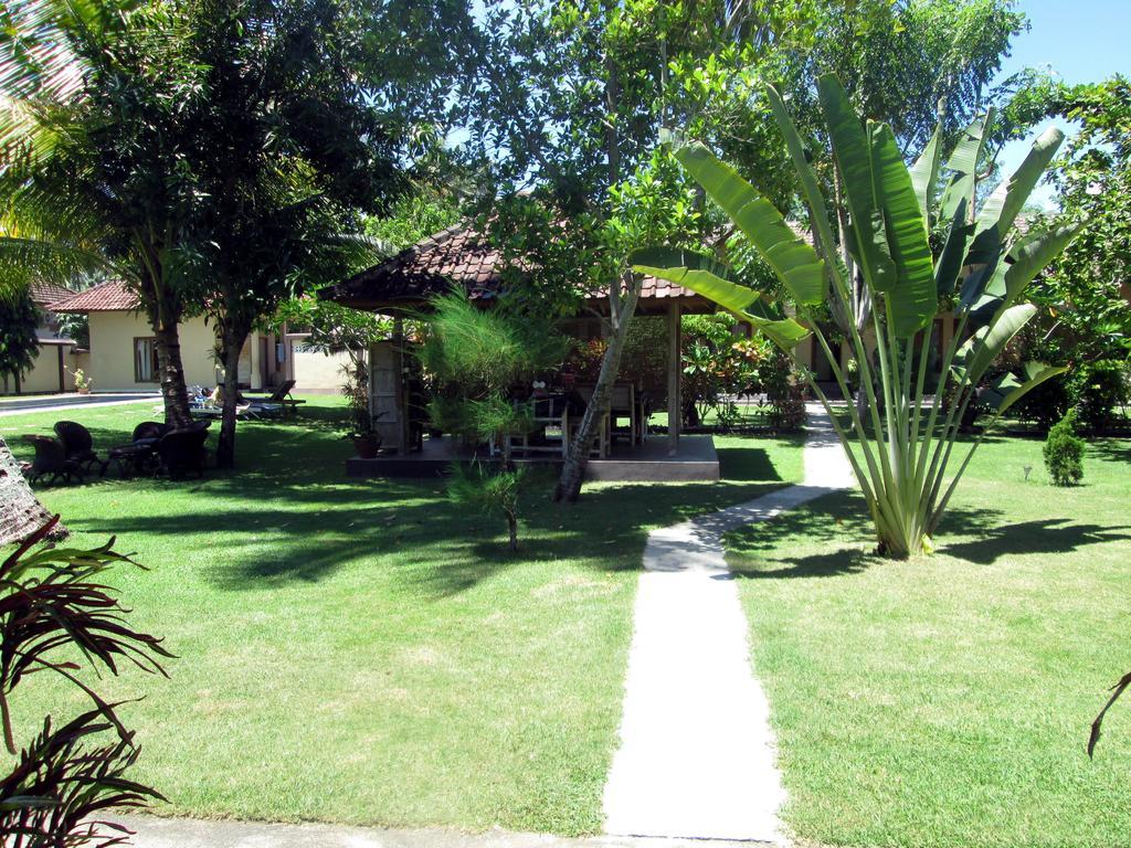 Yuli'S Homestay Kuta  Buitenkant foto