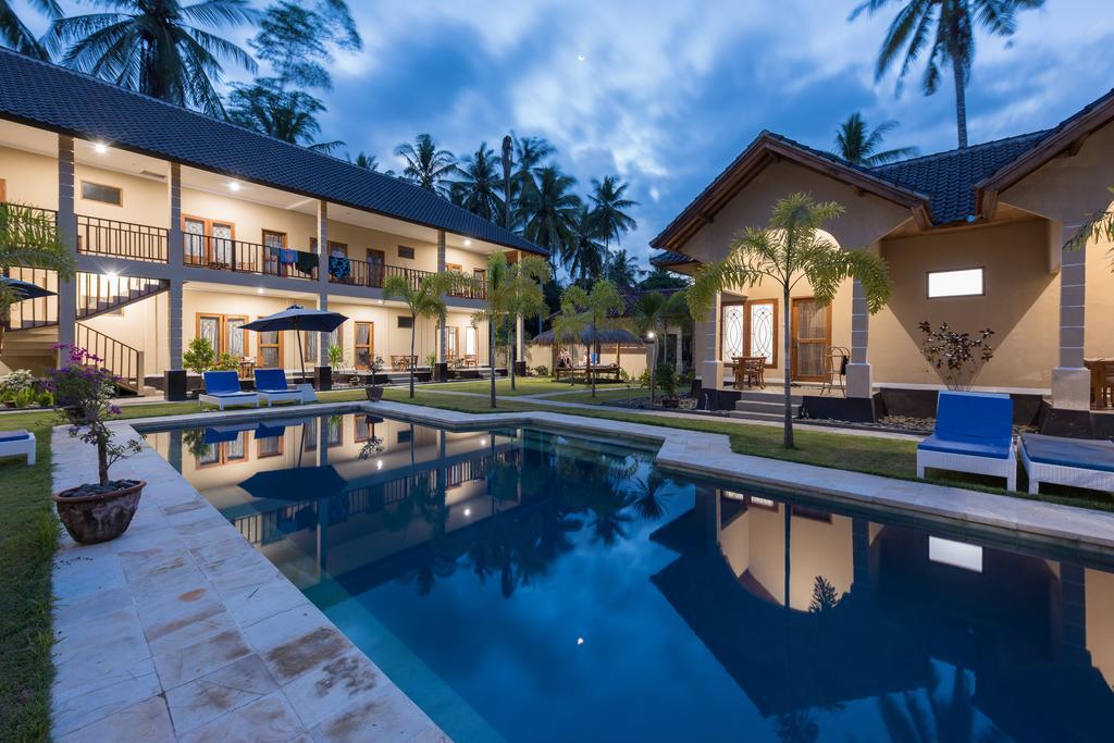 Yuli'S Homestay Kuta  Buitenkant foto